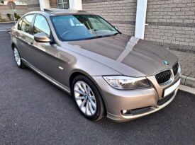 2011 BMW 323i Exclusive Auto