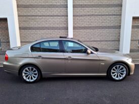 2011 BMW 323i Exclusive Auto