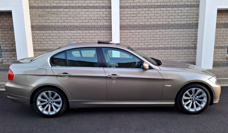2011 BMW 323i Exclusive Auto
