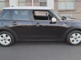 SOLD 2015 MINI COOPER 5 DOOR