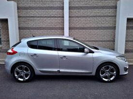 2016 RENAULT SPORT MEGANE GT220