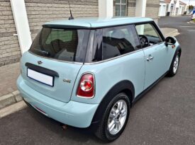 SOLD 2013 MINI COOPER ONE 1,6