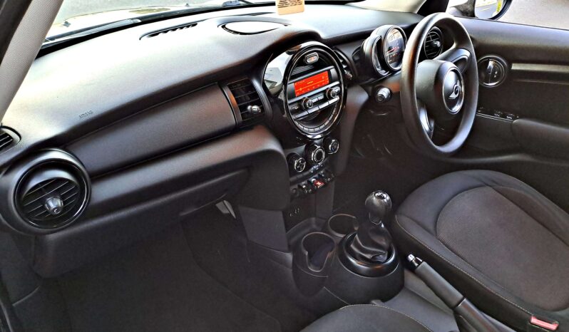 SOLD 2016 MINI COOPER 5-DOOR full