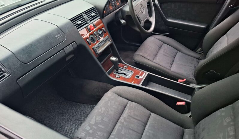1996 Mercedes-Benz C220 Classic Auto W202 full