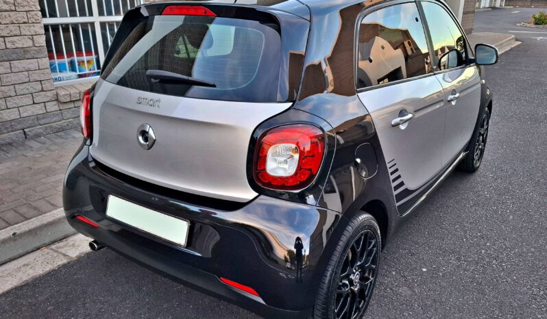 2017 Smart ForFour Prime+ Sport Package Auto